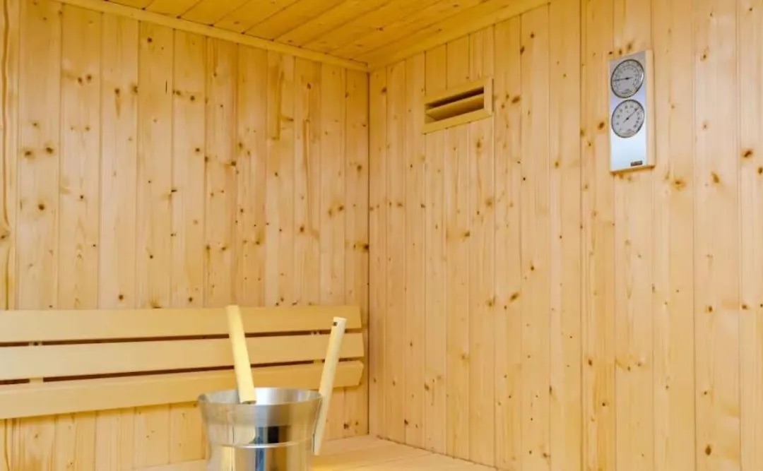 Wood-panelled sauna